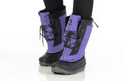 Purple BILLY Ice Winter Boots -Shoes Promotion Store BK21327 500 studio standing 2 940x614 05d8084a 2f6c 4bb2 8d13 81bb8efe741c