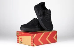 Black To The Floor BILLY CS Sneaker Low Tops 21 Black To The Floor BILLY CS Sneaker Low Tops -Shoes Promotion Store BK22343 001 Studio 3 940x614 1e49cbb1 083a 460a 989a 00ddf396cf0f