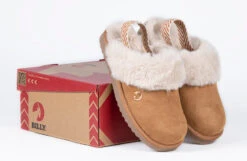 Chestnut BILLY Cozy Sling Scuff -Shoes Promotion Store BK22447 250 Studio 2 940x614 c3fc9b8e 11e7 40b5 8e4f b361d0ca9ceb