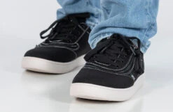 FINAL SALE - Men's Black/White Stitch BILLY Sneaker Low Tops -Shoes Promotion Store BM22128 002 studio standing 2 940x614 f9d97bab e6a0 4635 8023 189b09868fe8