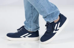Men's Navy/White BILLY CS Sneaker Low Tops -Shoes Promotion Store BM22343 410 studio standing 1 940x614 9d5dd45a 57da 42a2 9c2f f7f6b6ff1544