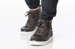 Men's Brown Leather BILLY Ten9 CS Sneaker High Tops -Shoes Promotion Store BM22442 200 studio standing 2 940x614 816ff38b 8f02 403b 9ae9 7dd06774efe5