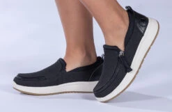 FINAL SALE - Women's Black BILLY Comfort Mocs -Shoes Promotion Store BW21118 001 studio standing 1 940x614 af8ed2e0 1015 48b6 a503 b6405409a46d