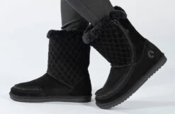 FINAL SALE - Women's Black BILLY Cozy Quilt Lux Boots -Shoes Promotion Store BW21326 001 studio standing 1 940x614 db00d997 bc81 476a 8acc 81e8ba4f0708
